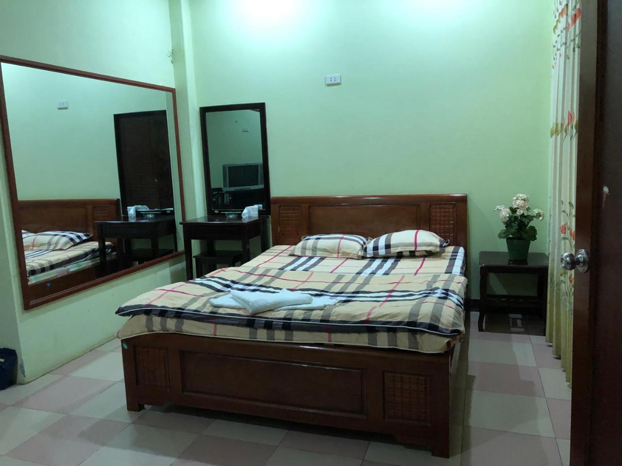 Nha Nghi An Phu Hotel Hanoi Exterior photo